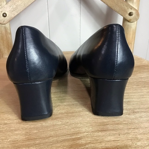 Naturalizer Womens Boundary Navy Blue Leather Pump Heel Size 8.5N - Picture 4 of 9